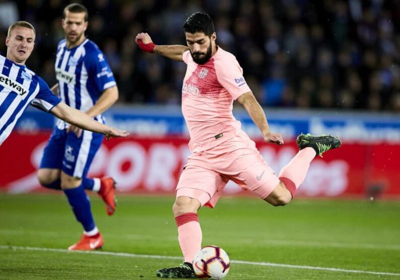 加时末段门兴格拉德巴赫扳平良机——法甲节点到来，更衣室稳定，阵容厚度经受考验的简单介绍爱游戏官方网站